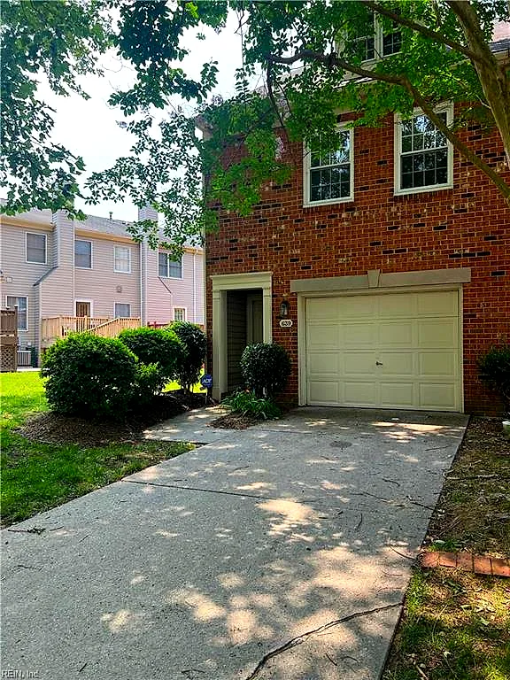 639 Todd Trl, Newport News — photo