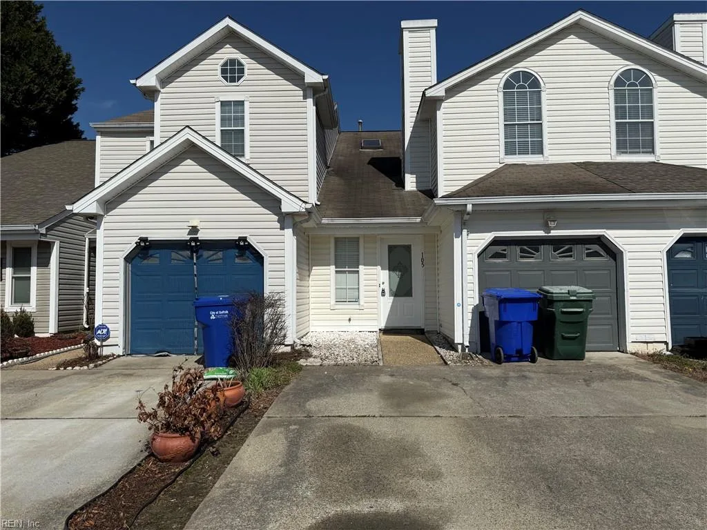105 Squire Rch, Suffolk — photo