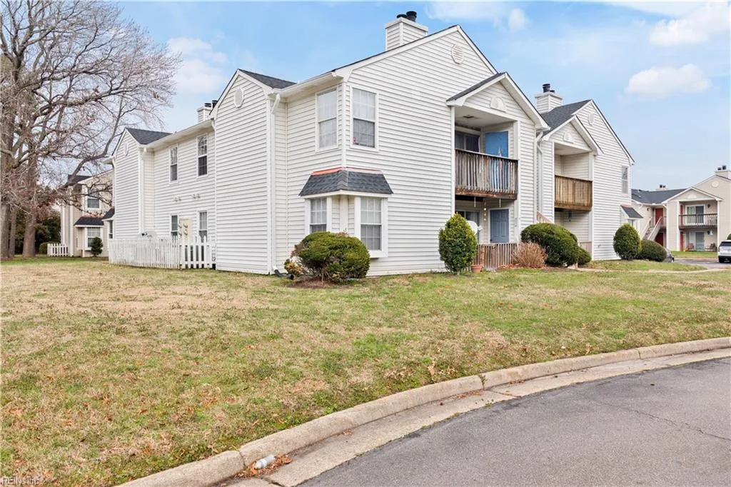 2200 Rock Cliff Rch #D, Chesapeake — photo