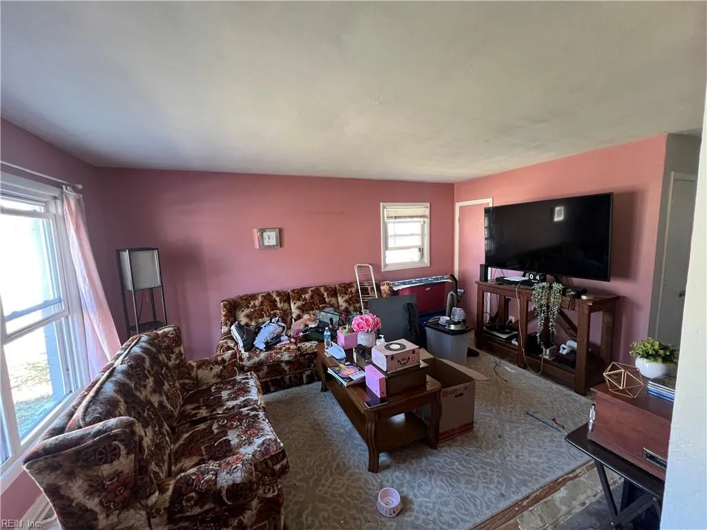 1103 Custis Rd, Suffolk — photo