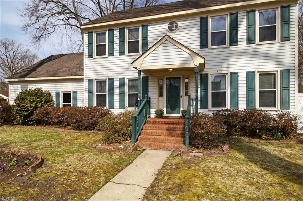 600 Gloria Dr, Chesapeake — photo