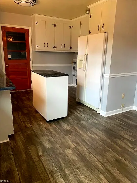 800 Old Oyster Point Rd, Newport News — photo