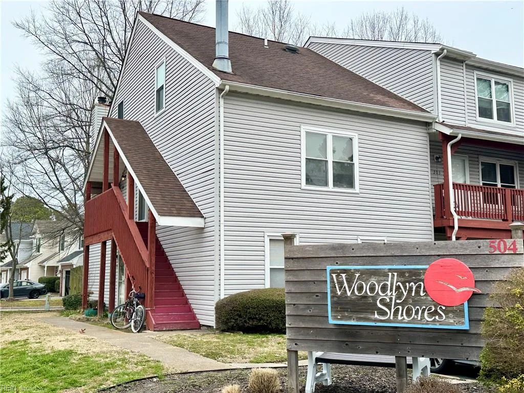 504 Barberton Dr #201, Virginia Beach — photo