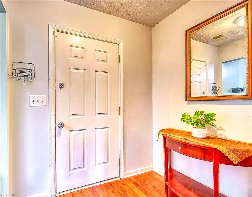 5310 Palmer Ln, Williamsburg — photo