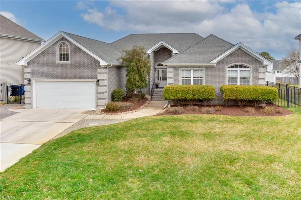 2037 Bierce Dr, Virginia Beach — photo