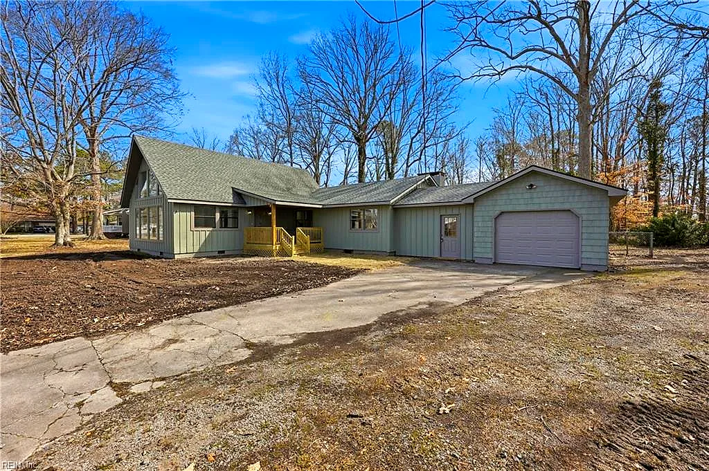 1804 Edgewood Dr, Elizabeth City — photo