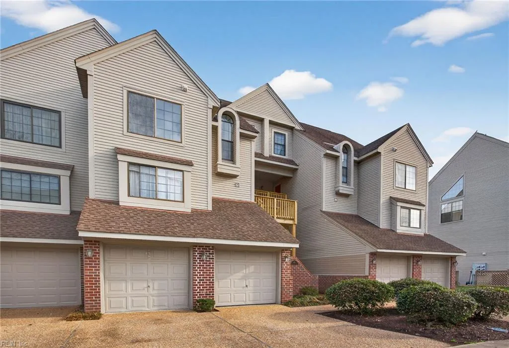 748 Rock Crest Ct #303, Newport News — photo