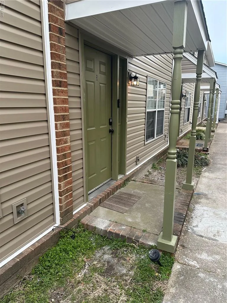 250 Portview AVE #E, NORFOLK VA 23504