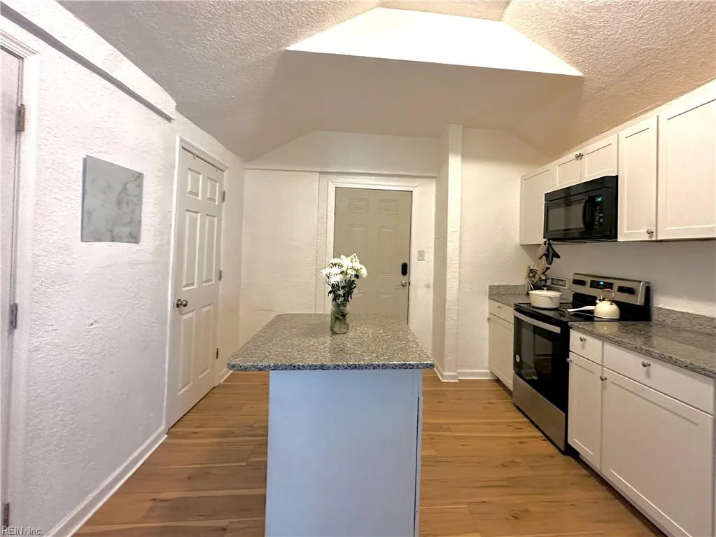 154 Tynes ST, SUFFOLK VA 23434
