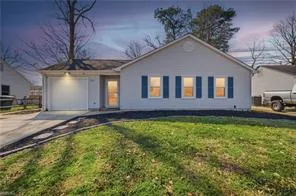 719 Michelle Dr, Newport News — photo