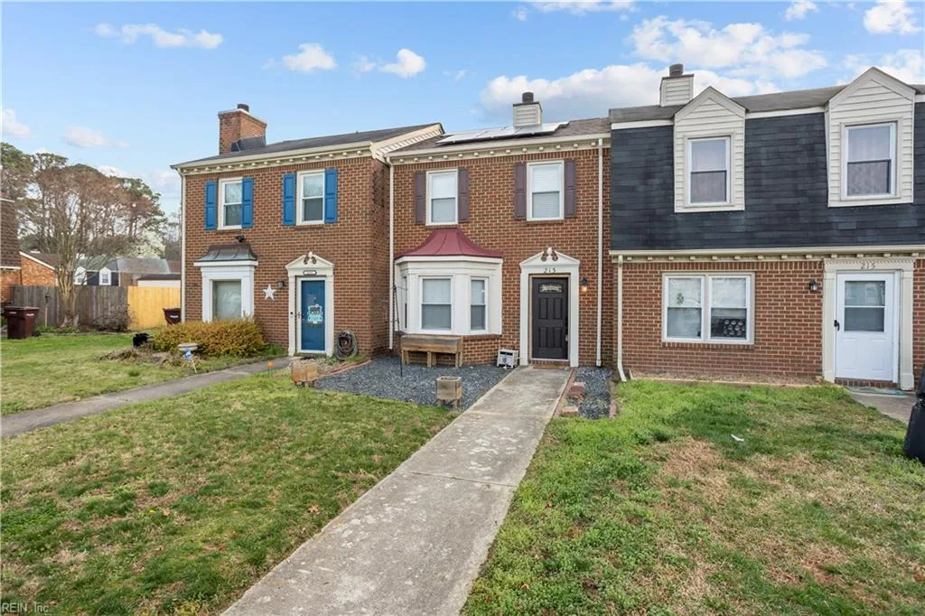 213 Cedar Creek TER, CHESAPEAKE VA 23322