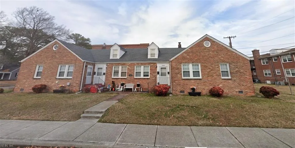 9600 Sherwood Pl #1, Norfolk — photo