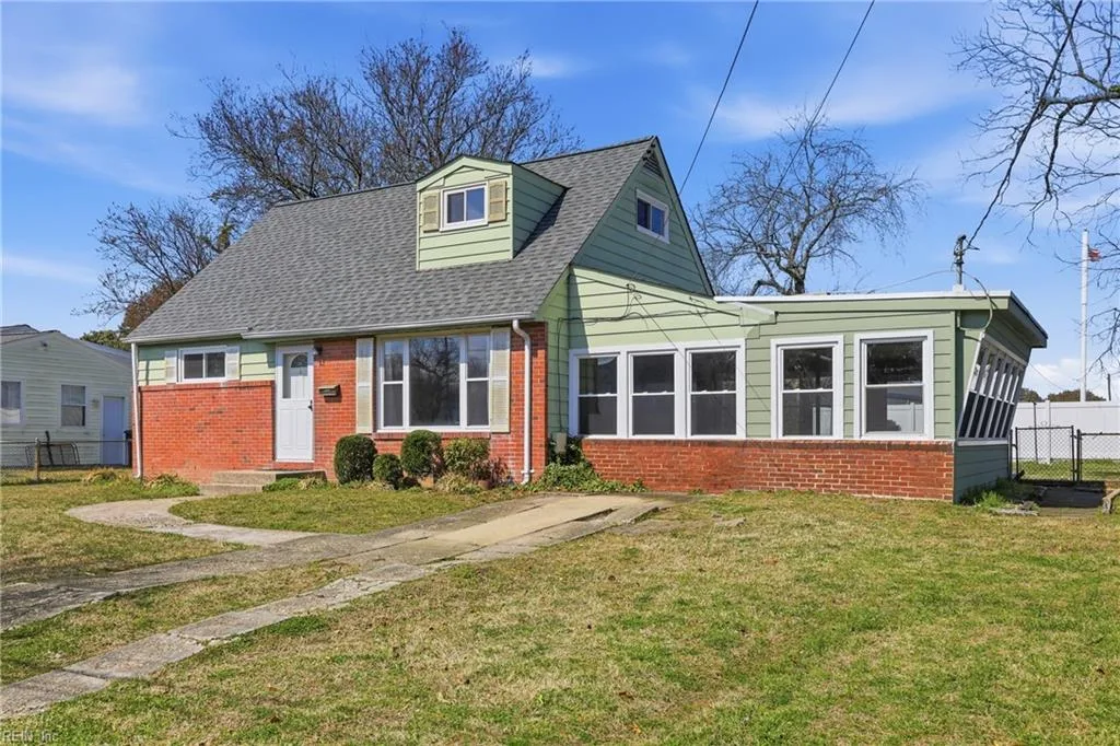 4928 Clover St, Virginia Beach — photo
