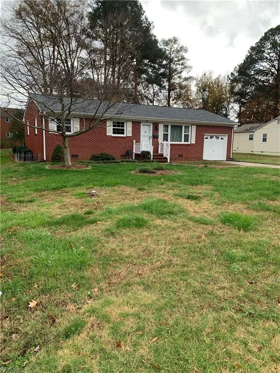800 Old Oyster Point Rd, Newport News — photo
