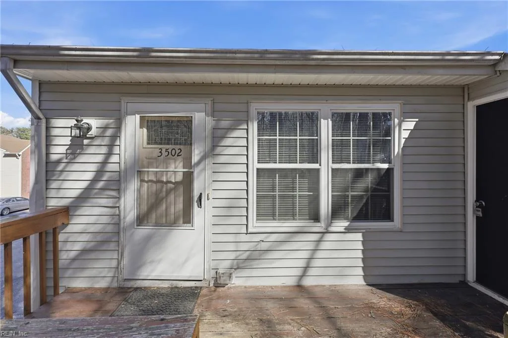 3502 Clover Meadows DR, CHESAPEAKE VA 23321