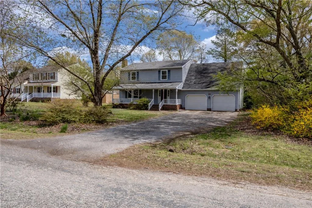 2847 Decatur Dr, Hayes — photo