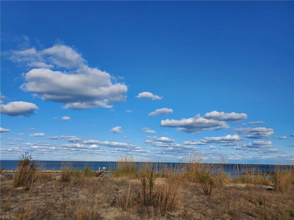 828 E Ocean View AVE #7, NORFOLK VA 23503