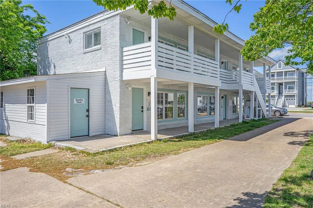 639 W Ocean View Ave, Norfolk — photo