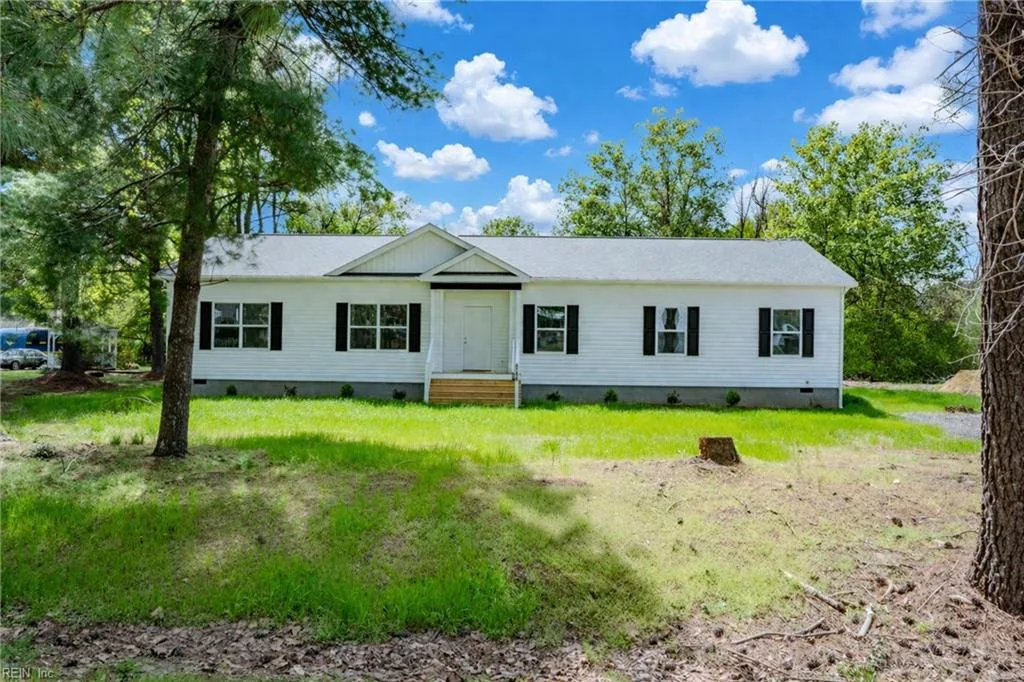 6606 Kimberly DR, GLOUCESTER VA 23061