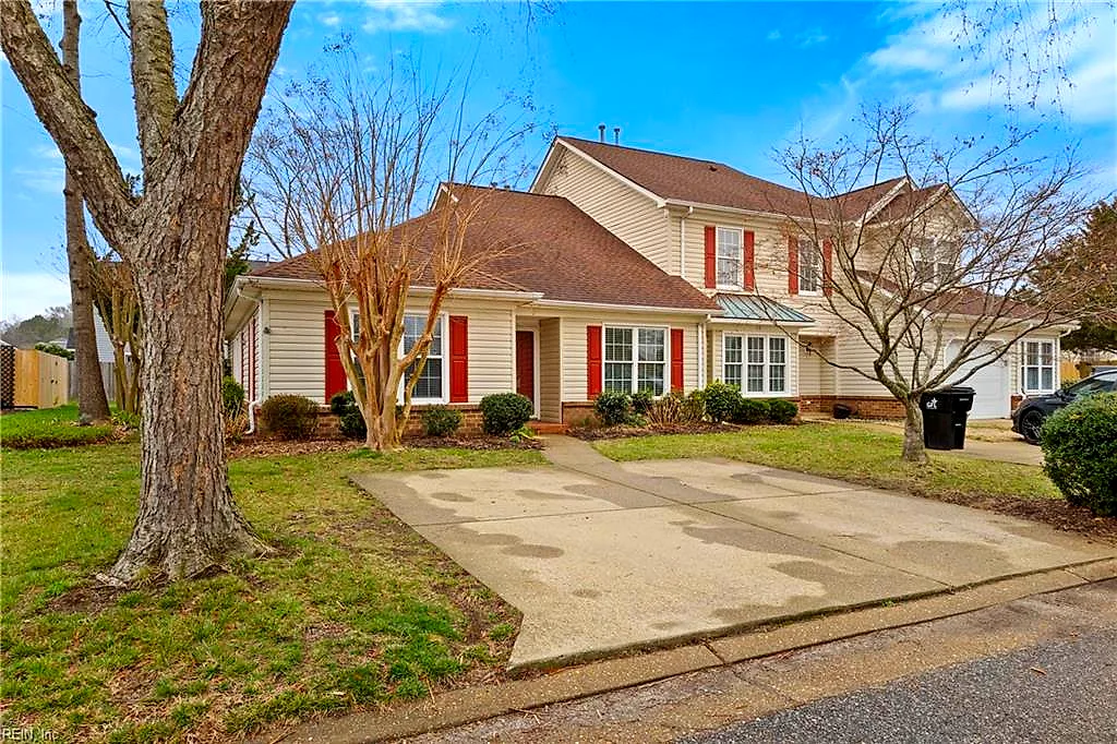 111 Wainwrights Bnd, Yorktown — photo
