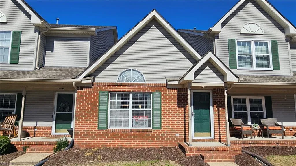228 N Hill Ln, Chesapeake — photo