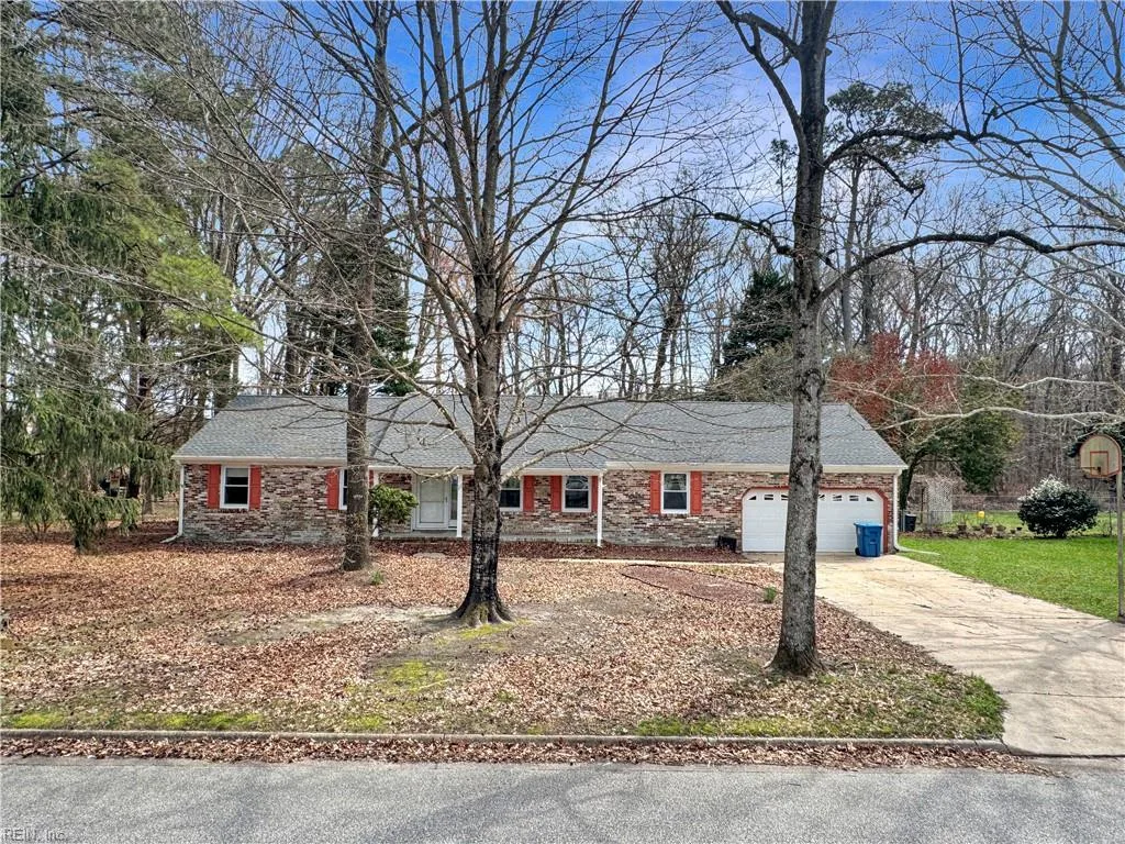 11 Dorothy Dr, Poquoson — photo