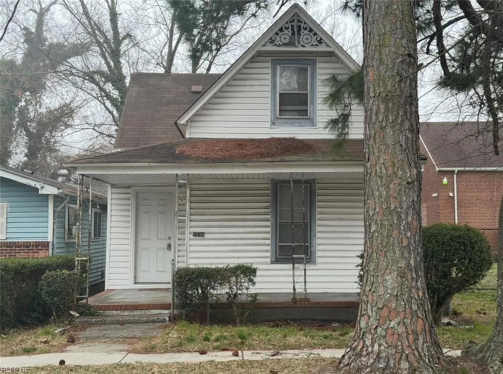 1210 33rd ST, NEWPORTNEWS VA 23607