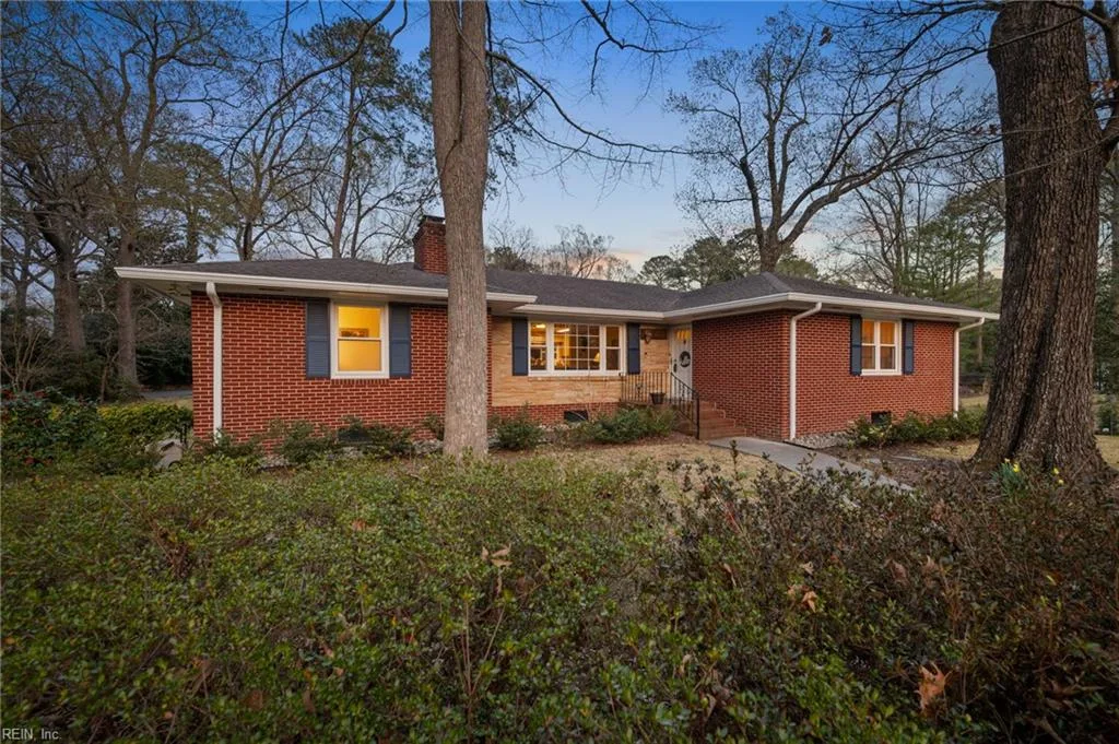 1605 Mallard LN, VIRGINIABEACH VA 23455