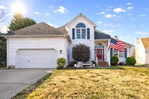 6303 S Oaken Gate Dr, Suffolk — photo