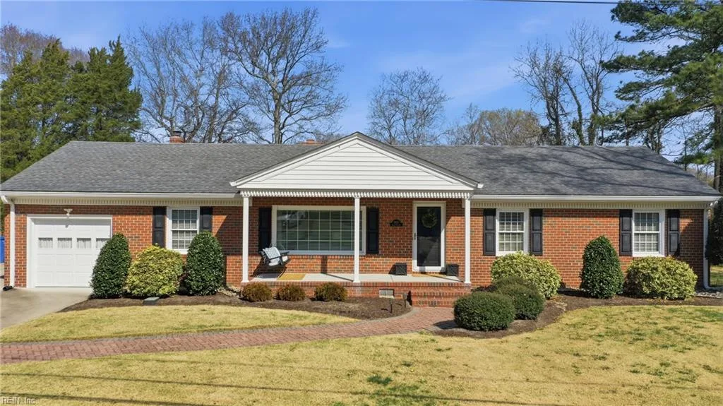 2420 River Oaks Dr, Chesapeake — photo