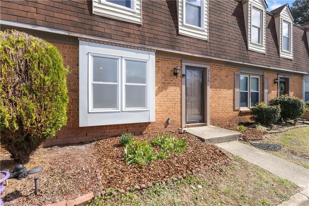 2408 Julie Ct, Virginia Beach — photo