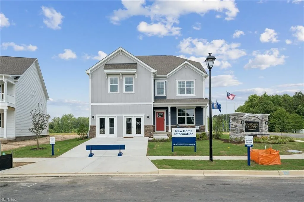 317 Riverview RD, CHESAPEAKE VA 23322