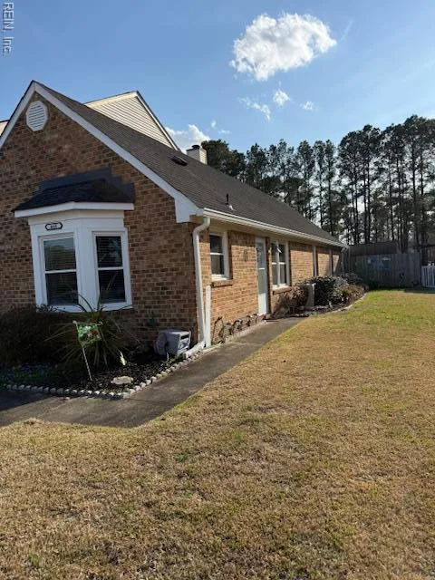 460 San Roman Dr, Chesapeake — photo