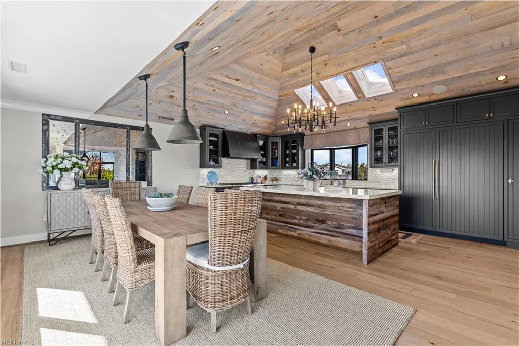 8700 Ocean Front Ave, Virginia Beach — photo