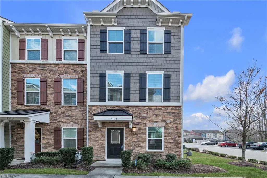 647 Muddy Creek Rd, Chesapeake — photo