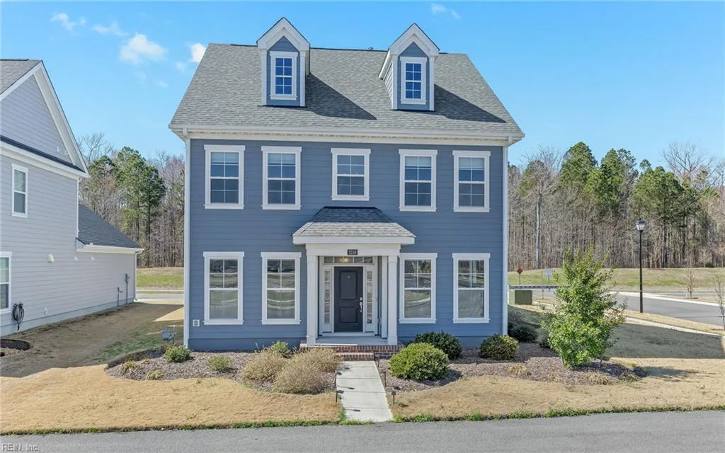 2216 Hampton Roads PW, CHESAPEAKE VA 23321