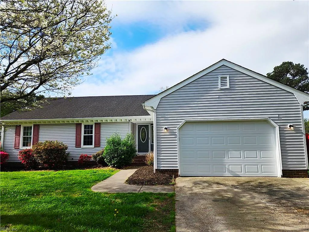 821 Lindale Dr, Chesapeake — photo