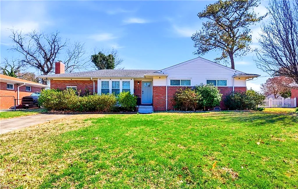 8108 Ridgefield Dr, Norfolk — photo