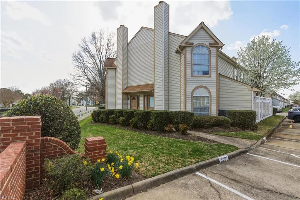3603 Essex Pond Quay, Virginia Beach — photo