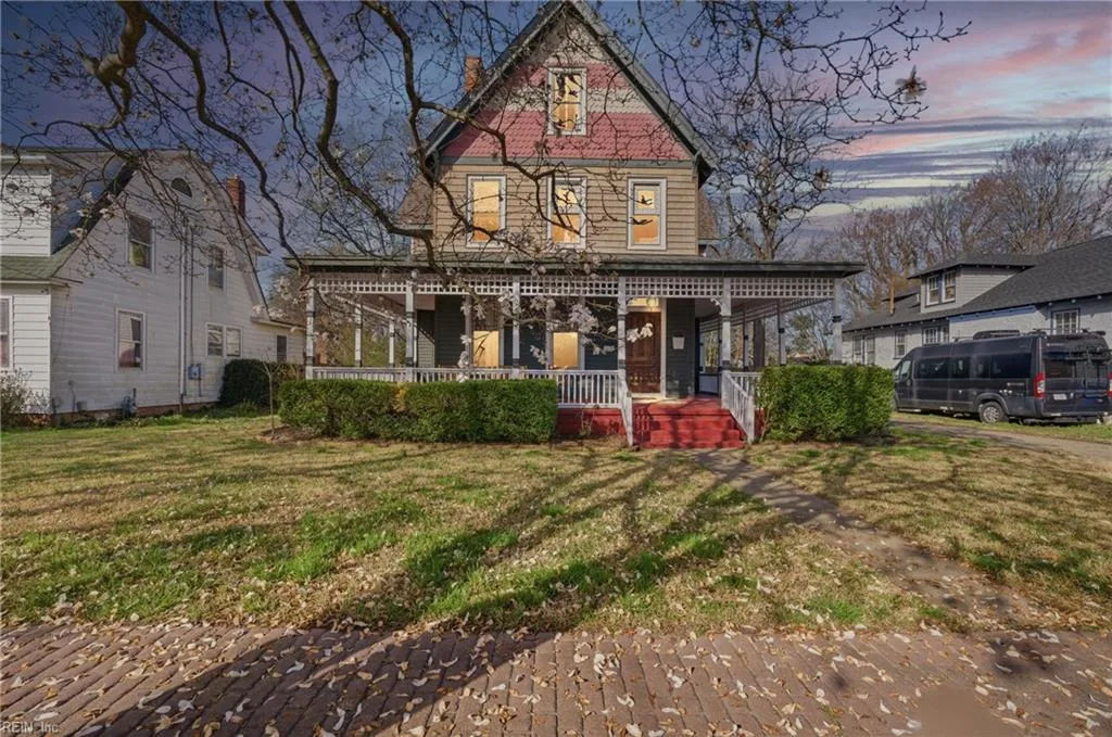 1130 Chesapeake AVE, CHESAPEAKE VA 23324