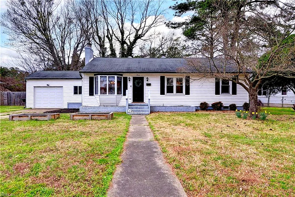 11 N Greenfield Ave, Hampton — photo
