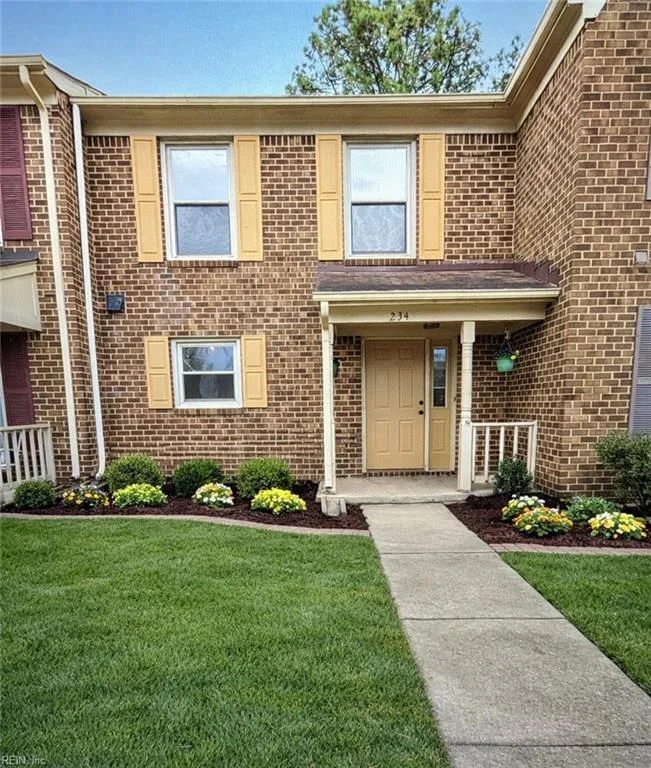 234 Loch Cir, Hampton — photo
