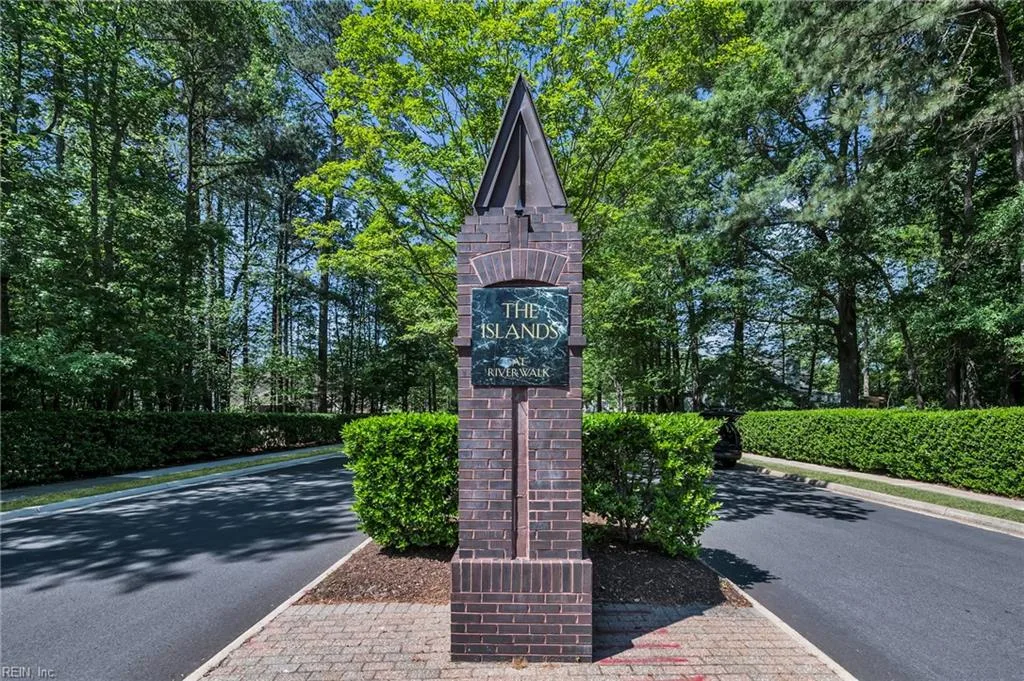 700 CROSS QUAY, CHESAPEAKE VA 23320
