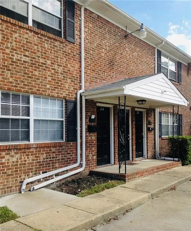 4907 E Princess Anne Rd #22, Norfolk — photo