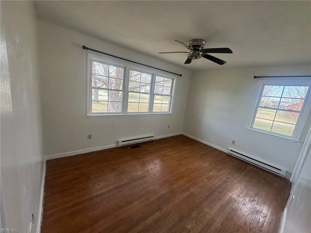 3408 Archers Mill Rd, Suffolk — photo