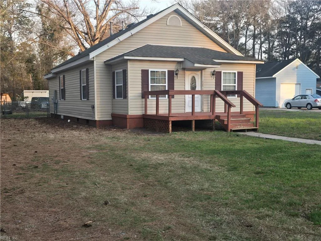 1017 Geneva Ave, Chesapeake — photo