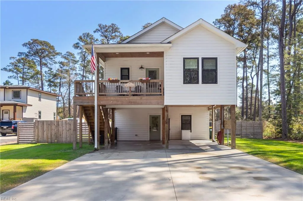308 Airport Rd, Manteo — photo