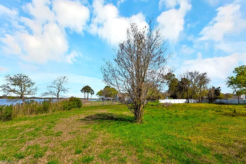 15 King Kove Ln, Hampton — photo