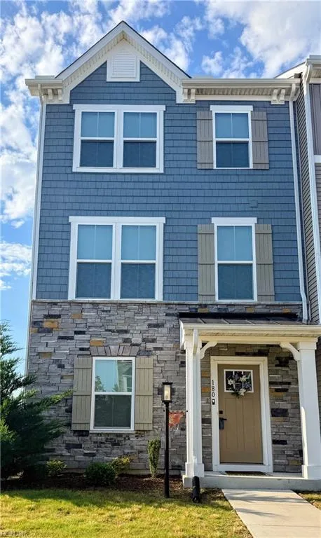 180 Spring Grove WAY, SMITHFIELD VA 23430
