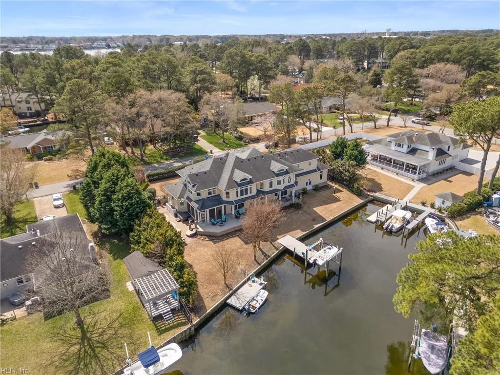 2336 Spindrift RD, VIRGINIABEACH VA 23451